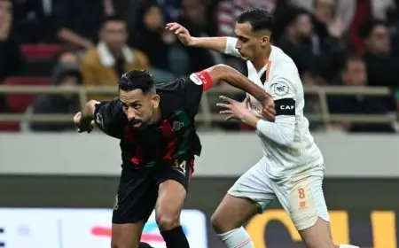 الجيش الملكي يهزم نهضة بركان بثنائية ويقترب من نهائي دوري أبطال إفريقيا