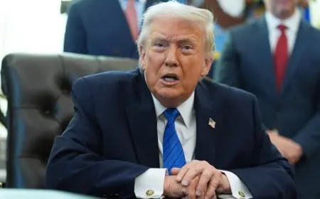 ترامب يهدد بقصف إيران مجددا ويؤكد استمرار الحصار في مضيق هرمز