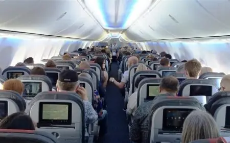 هولندا تتجه لرفع الضريبة على السفر الجوي.. رحلات الجالية المغربية نحو المملكة مرشحة للارتفاع ابتداء من 2027