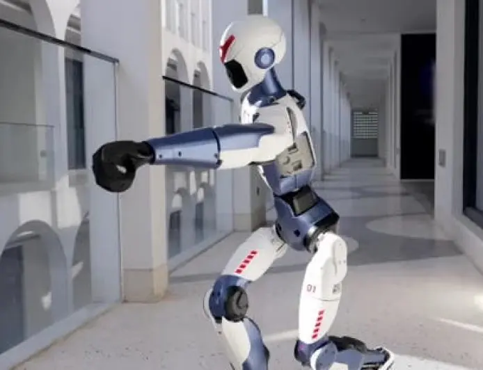 شركة صينية تستعد لإطلاق روبوت بشري منخفض التكلفة بالأسواق العالمية