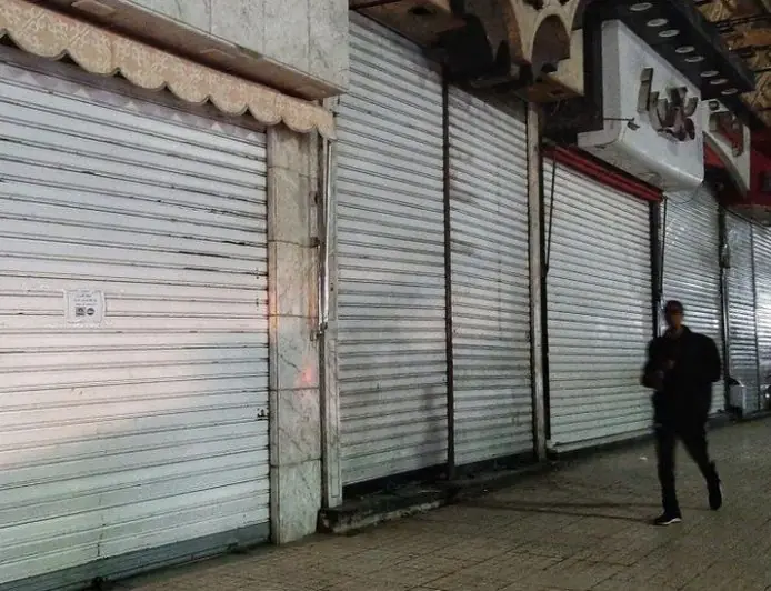 مصدر ينفي إشاعة اغلاق المحلات في الدار البيضاء