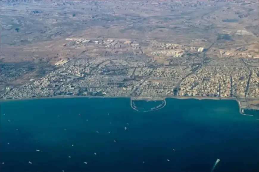 Téhéran annonce l’ouverture complète du détroit d’Ormuz aux navires commerciaux durant la trêve