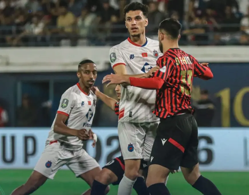 اتحاد العاصمة الجزائري يقصي أولمبيك آسفي ويبلغ نهائي كأس الكاف