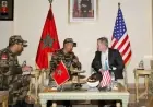 المفتش العام للقوات المسلحة الملكية يجري مباحثات مع وزير الجيش الأمريكي