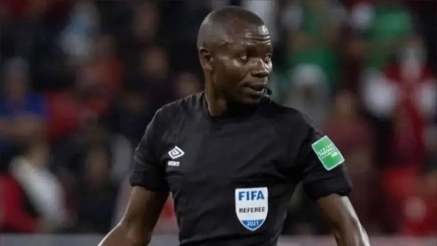 الكاف ترفض اعتراض الجيش الملكي على حكم مباراة ذهاب نهائي دوري أبطال إفريقيا أمام صانداونز