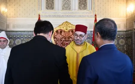 الملك محمد السادس يستقبل بالقصر الملكي بالرباط عددا من السفراء الأجانب
