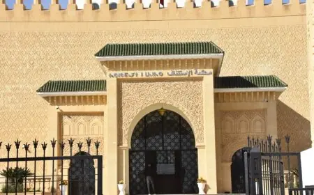 محكمة فاس تقضي بتجريد 6 مستشارين بمجلس لخصم في إيموزار كندر من عضويتهم