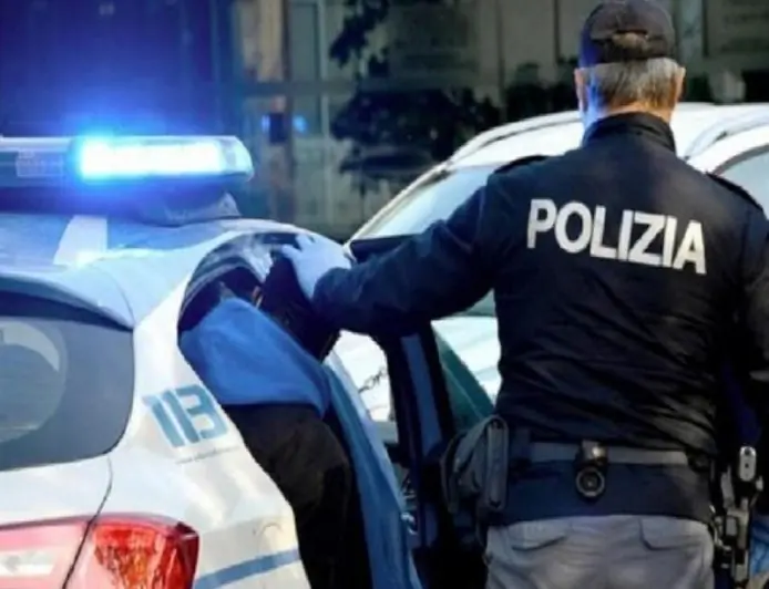توقيف جزائري للاشتباه في اعتدائه على شابة مغربية داخل محطة مترو بميلانو في إيطاليا