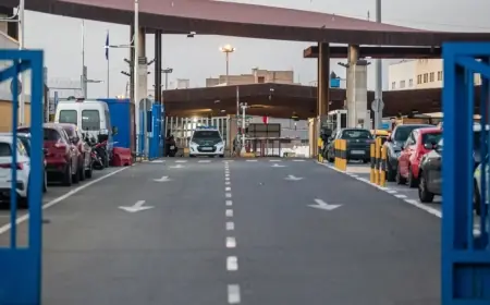 إعادة فتح معبر بني أنصار بالناظور بعد عودة الهدوء وإحباط محاولات مهاجرين اقتحام مليلية المحتلة