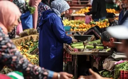 انخفاض أسعار المواد الغذائية يقود تراجع التضخم في المغرب