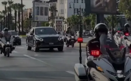 ولي العهد الأمير مولاي الحسن يحل بمدينة طنجة قادماً من المضيق