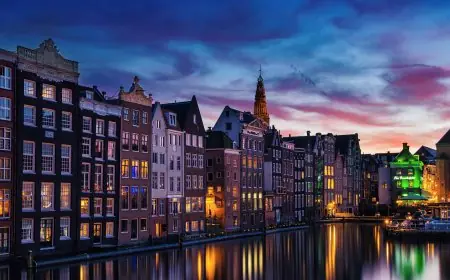 Amsterdam augmente fortement la taxe touristique pour lutter contre le surtourisme