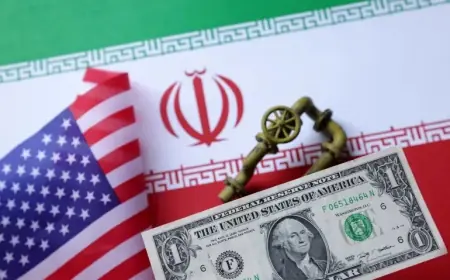 إنذار أمريكي للعالم: اختاروا بين منظومة الدولار والازدهار.. أو التعامل مع طهران