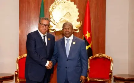 Luanda : le Président angolais reçoit Aziz Akhannouch en marge du sommet extraordinaire de l’UA