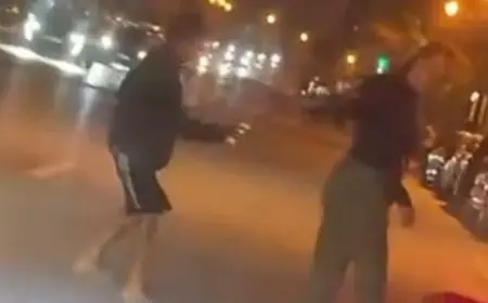 أمن طنجة يوقف قاصراً ظهر في فيديو يرش مادة على فتاة في الشارع العام