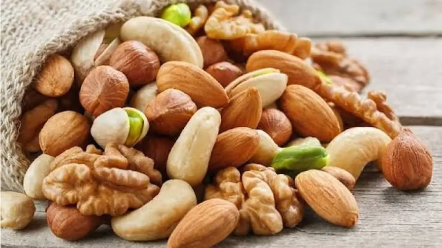 خبير تغذية: المكسرات تعزز صحة الدماغ وتقي من الاكتئاب