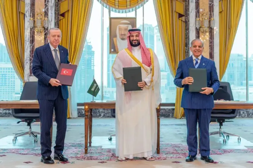 توقيع اتفاقية للدفاع المشترك بين السعودية وتركيا وباكستان