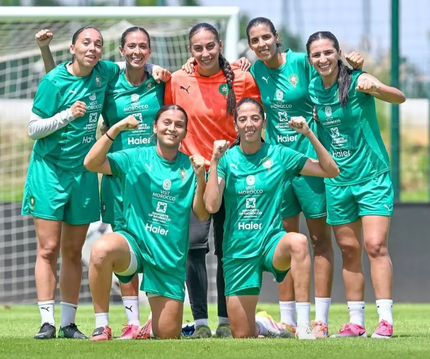 التشكيلة الرسمية للمنتخب الوطني المغربي النسوي أمام الكاميرون