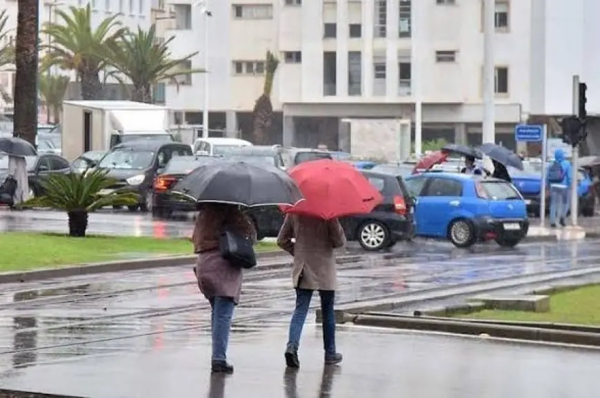 نشرة إنذارية.. أمطار رعدية وتساقط للبرد ورياح قوية تضرب عددا من مناطق المغرب