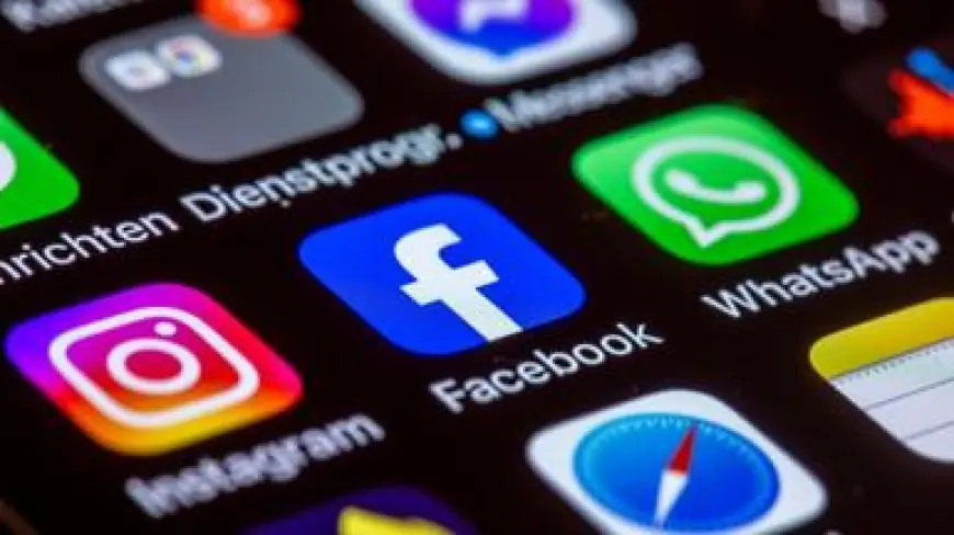 Meta devant la justice américaine : 200 milliards de dollars réclamés pour avoir rendu Facebook et Instagram addictifs aux mineurs