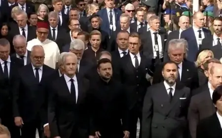 أخنوش يمثل الملك في مراسم جنازة ملك النرويج هارالد الخامس