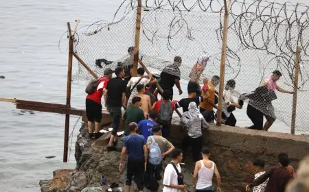 عودة 5300 مهاجر من سبتة إلى المغرب خلال شهر