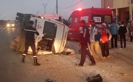 اصطدام حافلة لنقل العمال بسيارة نواحي اشتوكة ايت باها يخلف 14 مصابا