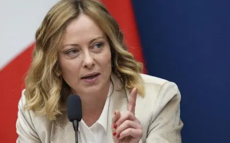 ميلوني تعلن أن إيطاليا ستمنع ارتداء النقاب الكامل في المدارس