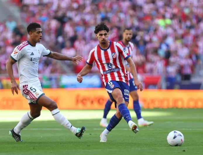 Liga : L'Atlético dompte le Real 2-1 et prend la 2e place