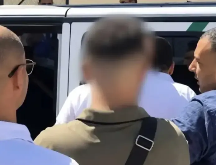 وكيل الملك بطنجة يكشف تفاصيل توقيف شخص بحوزته أوراق انتخابية