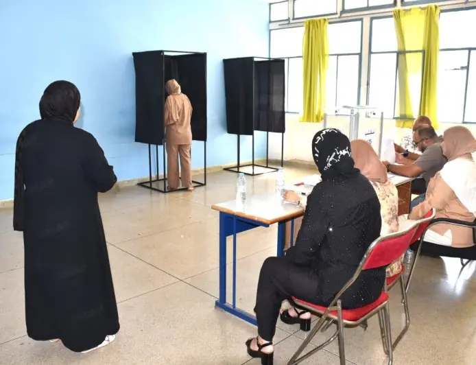انتخابات 23 شتنبر... إغلاق مكاتب التصويت وبدء عملية فرز الأصوات