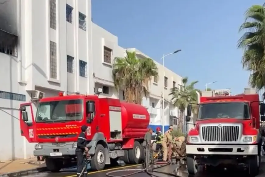 السلطات تنجح في اخماد حريق مهول اندلع بمستودع لشركة للتلفيف بتاسيلا ضواحي أكادير