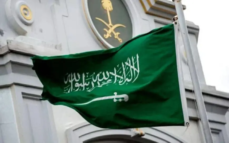 إنذارات تحذيرية من “خطر” في مكة وجدة والطائف