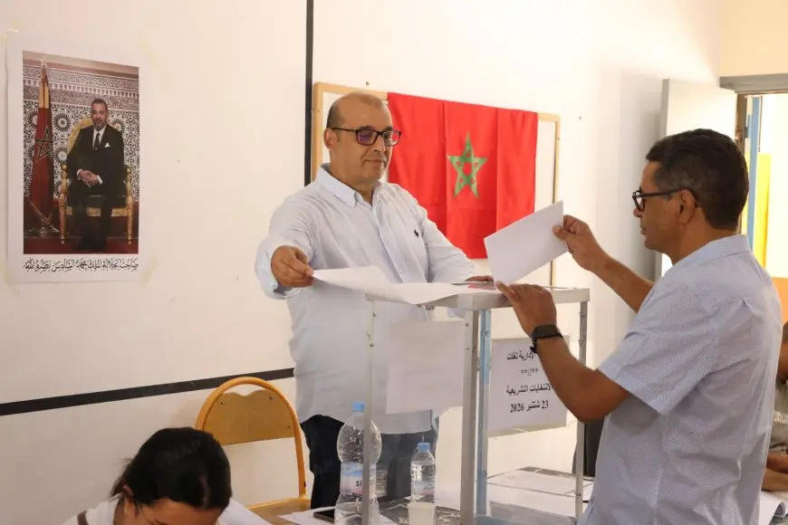 الداخلية: نسبة المشاركة في الانتخابات بلغت 28,05% إلى حدود الخامسة مساء